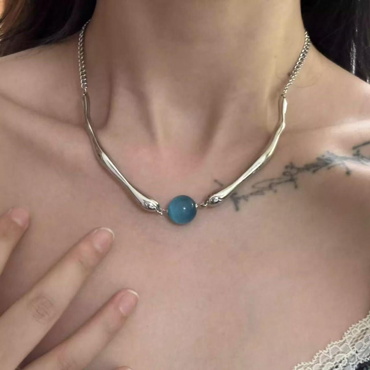 Y2K Women's Punk Mechanical Blue Cat-Eye Stone Choker Necklace