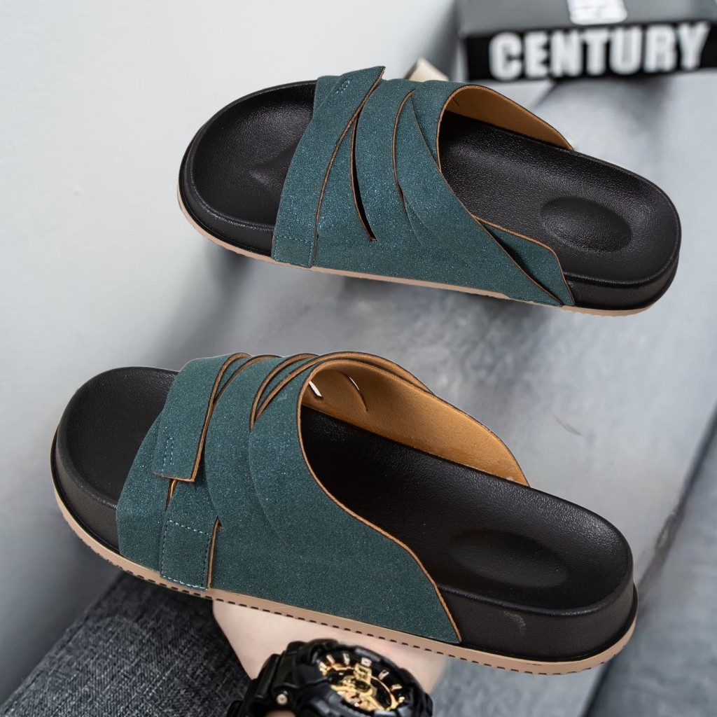 Fashion Men's Slippers 2025 Summer New Light Luxury Mesh Non-Slip Casual Versatile Beach Shoes Dopamine Outing