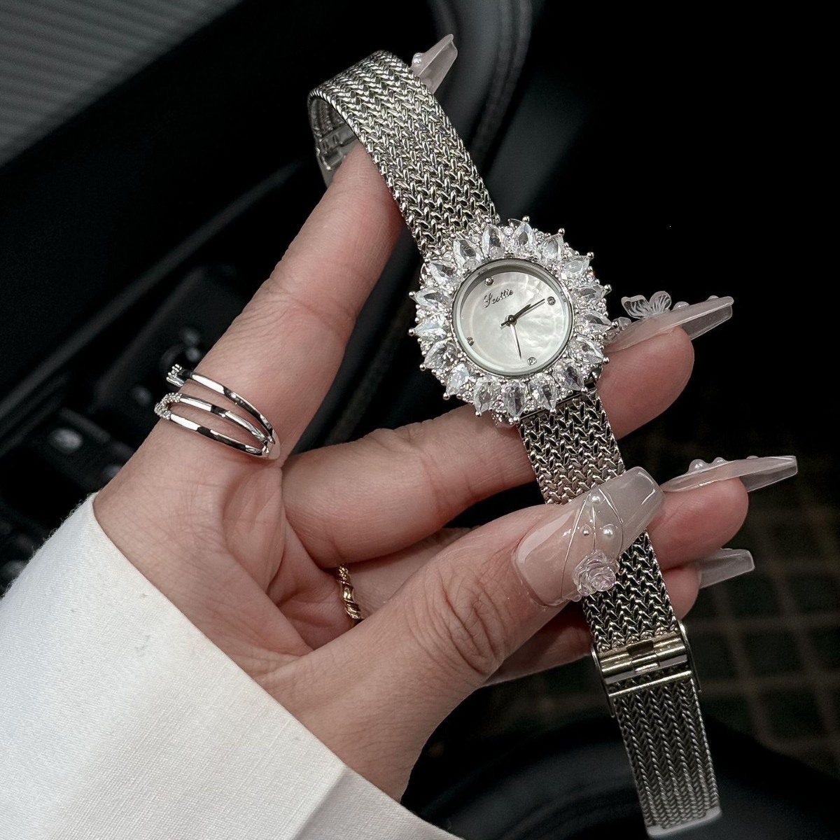Shigaudi women's watch, retro style, accessible luxury wheat ear strap